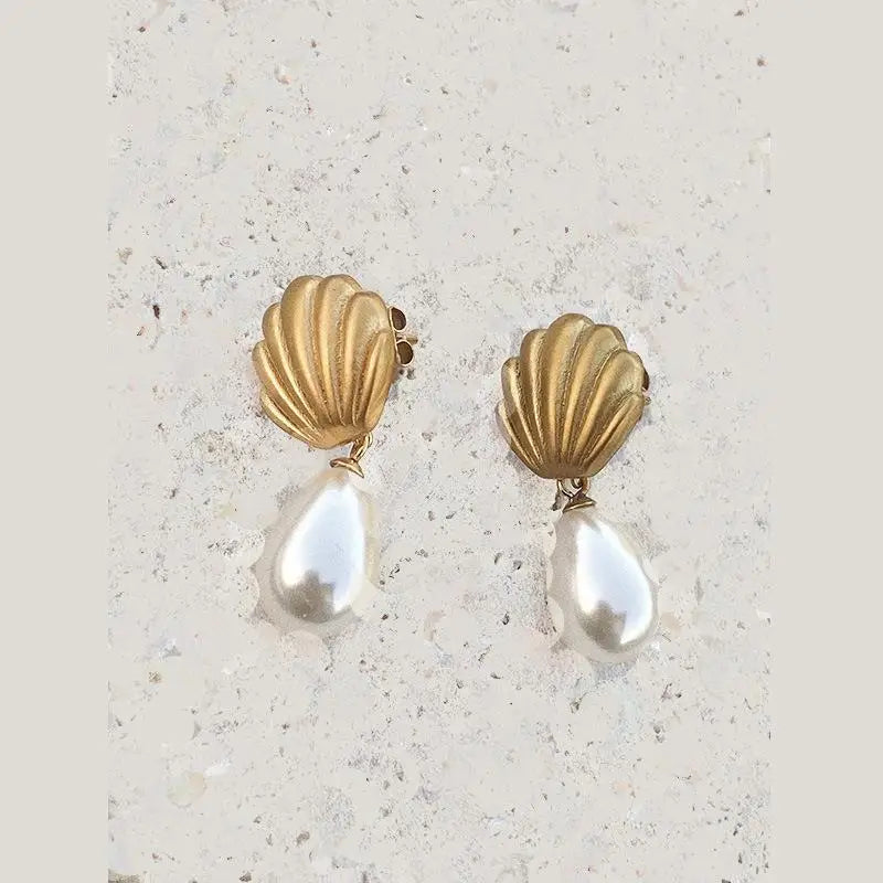 Shell Pearl Dangle Earrings