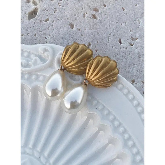 Shell Pearl Dangle Earrings